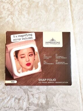 Impressions Snap Folio LED Travel Mirror in Light Pink
